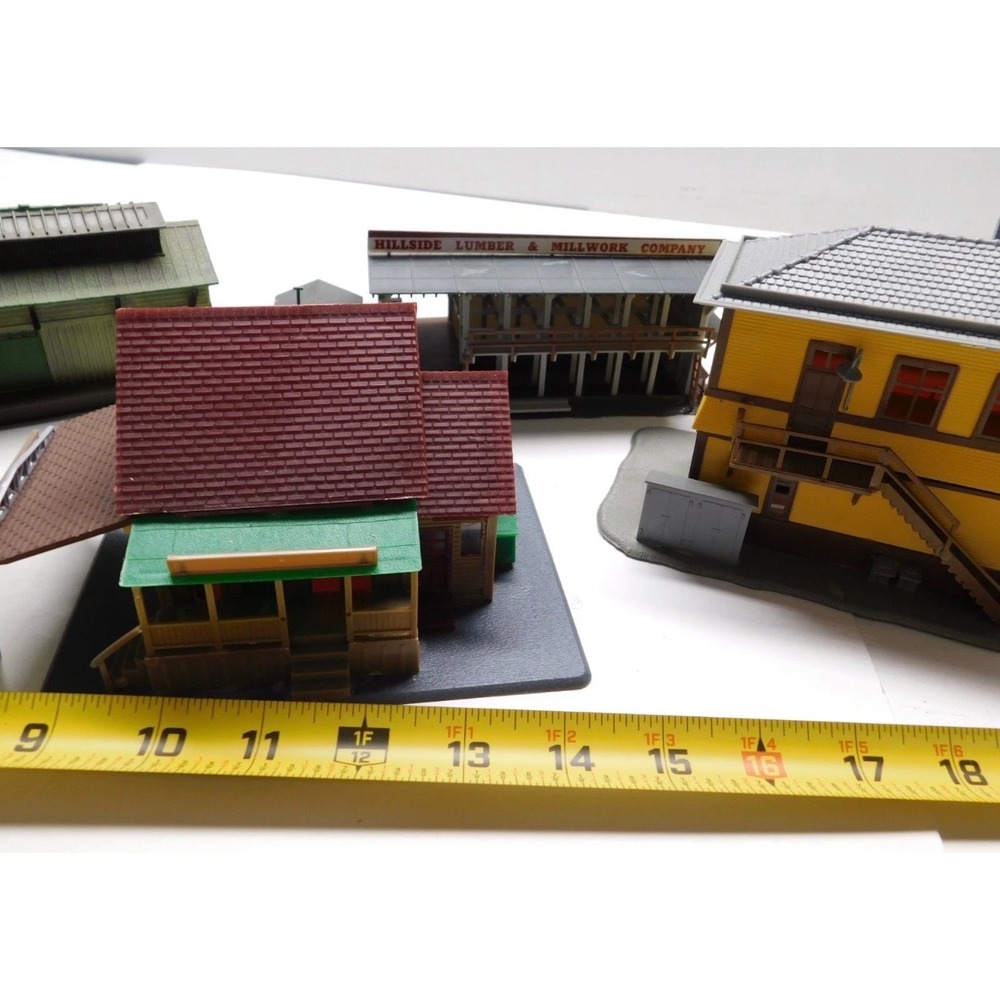 HO Scale Model Train Building Lot Hillside Lumber Water Tower Station 5pc Set - Picture 4 of 9